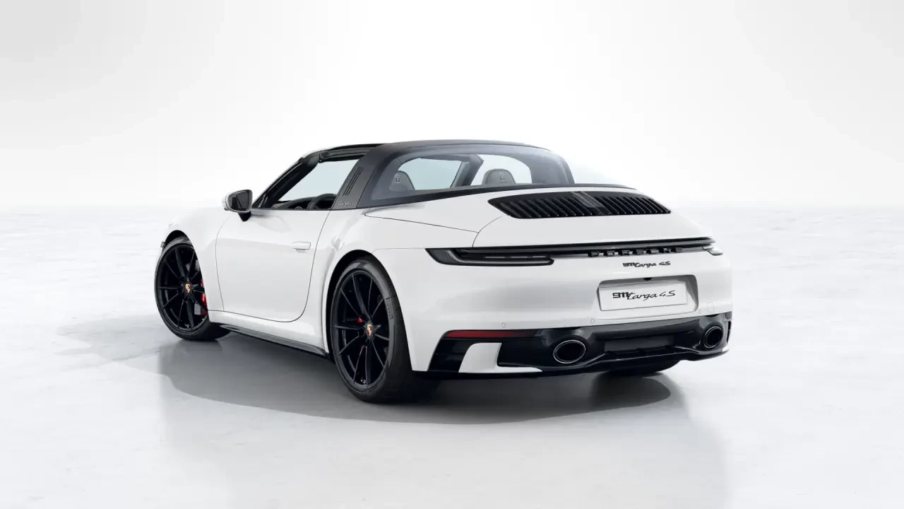 2024 Porsche 911 - Image 25 of 31