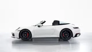 2024 Porsche 911 - Image 10 of 31
