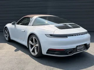 2024 Porsche 992 Targa 4 & 4S - Image 17 of 31