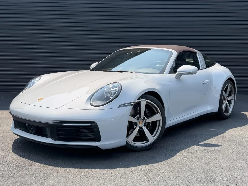 2024 Porsche 992 Targa 4 & 4S - Image 3 of 31