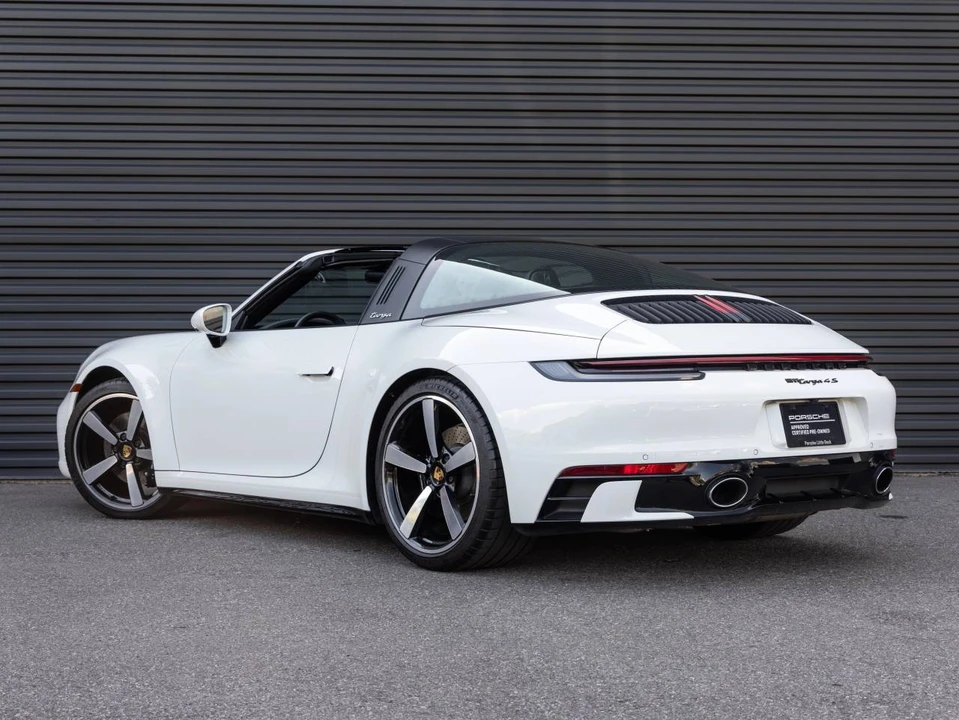2024 Porsche 992 Targa 4 & 4S - Image 3 of 4