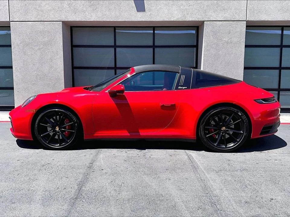 2024 Porsche 992 Targa 4 & 4S - Image 2 of 5