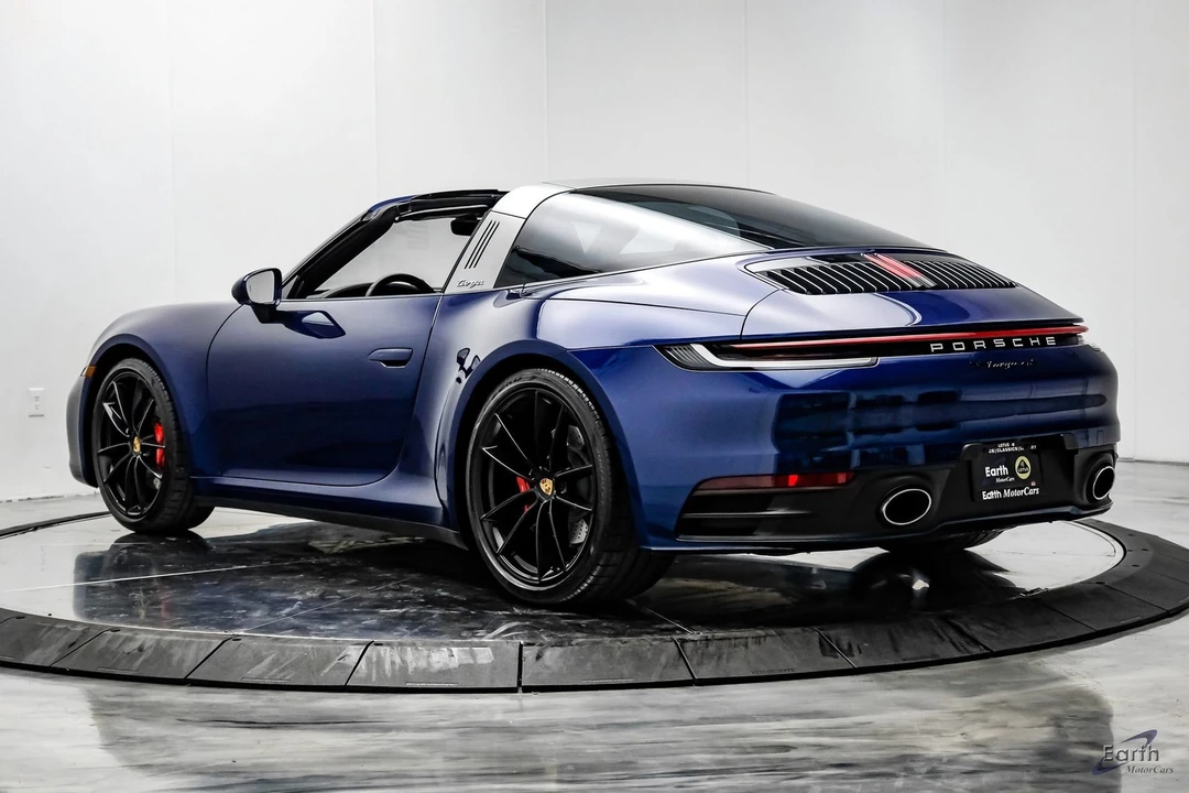 2024 Porsche 992 Targa 4 & 4S - Image 11 of 12