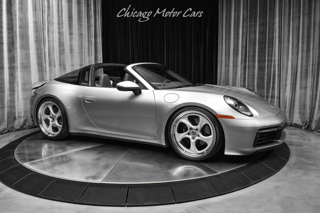 2024 Porsche 992 Targa 4 & 4S - Image 6 of 31