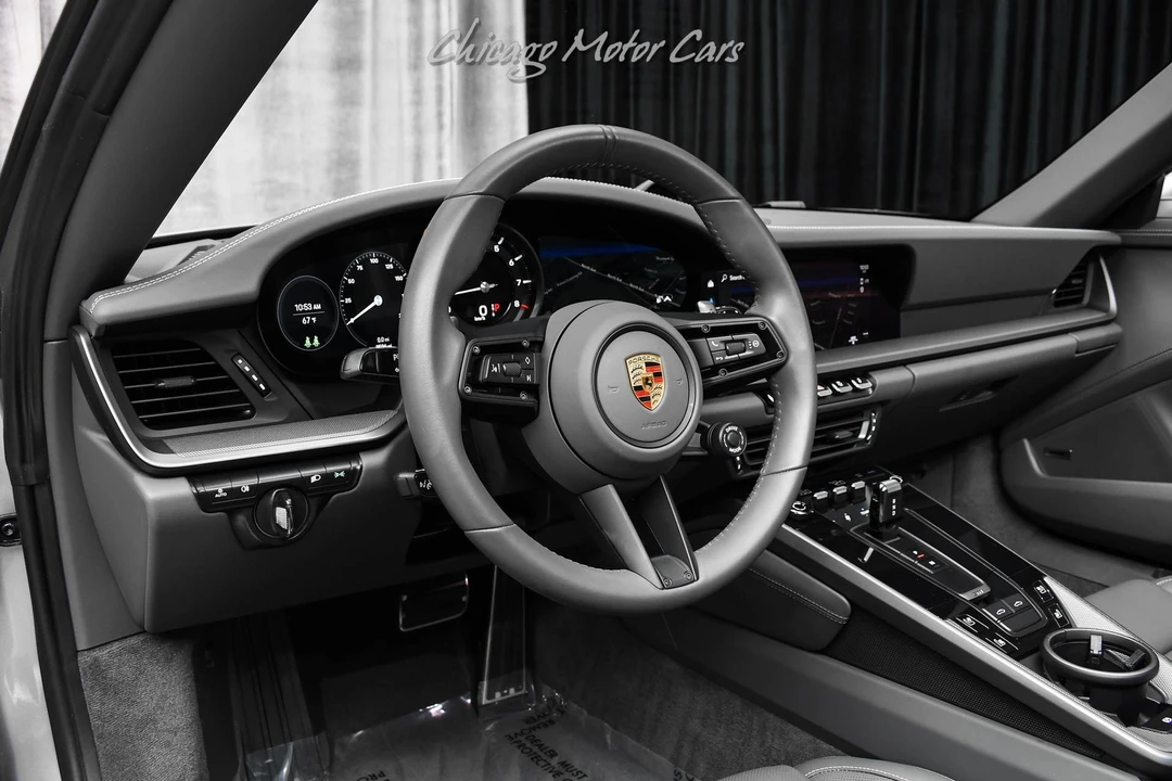 2024 Porsche 992 Targa 4 & 4S - Image 8 of 31