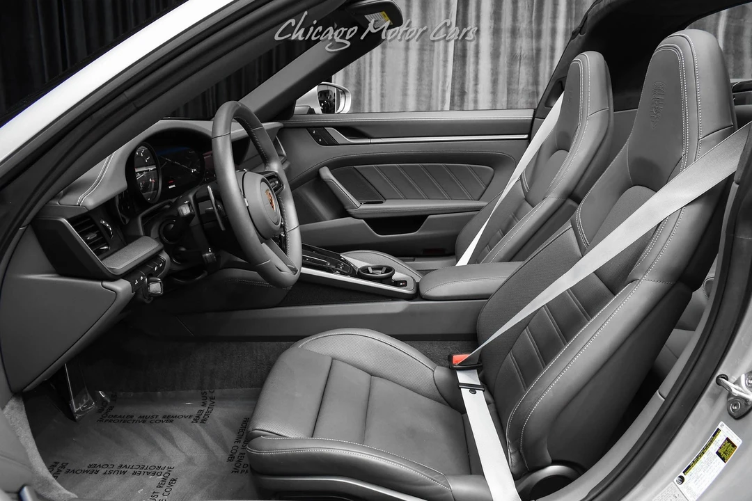 2024 Porsche 992 Targa 4 & 4S - Image 24 of 31