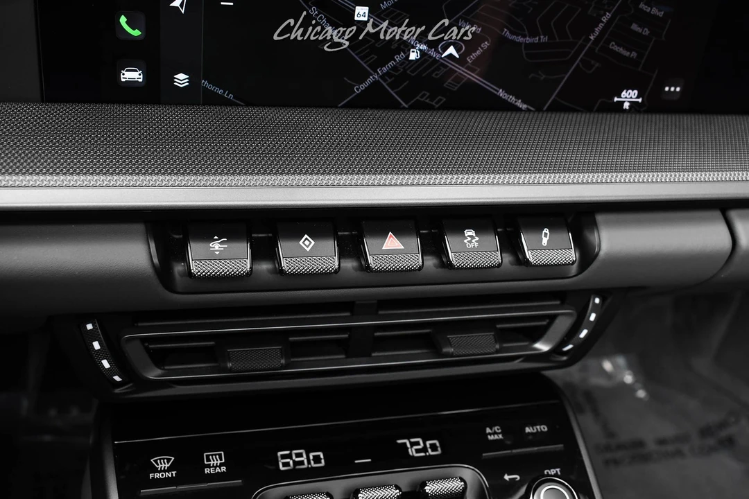 2024 Porsche 992 Targa 4 & 4S - Image 18 of 31