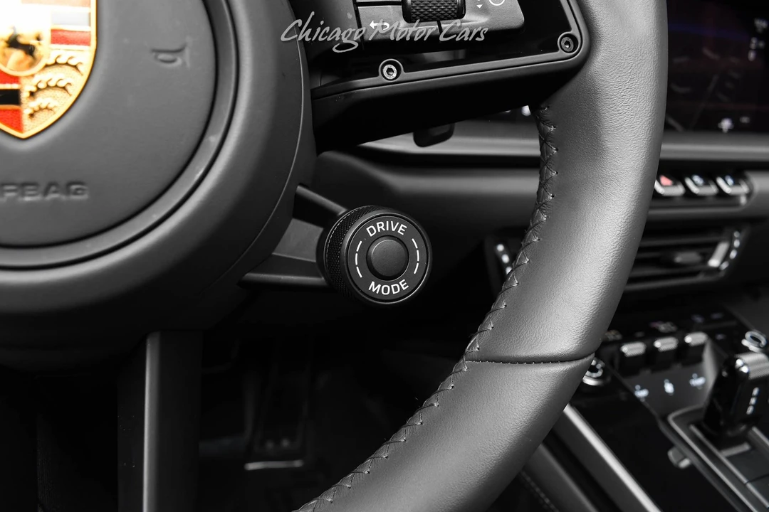 2024 Porsche 992 Targa 4 & 4S - Image 10 of 31