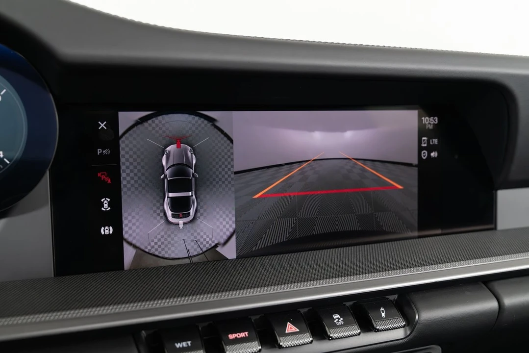 2024 Porsche 992 Targa 4 & 4S - Image 26 of 31