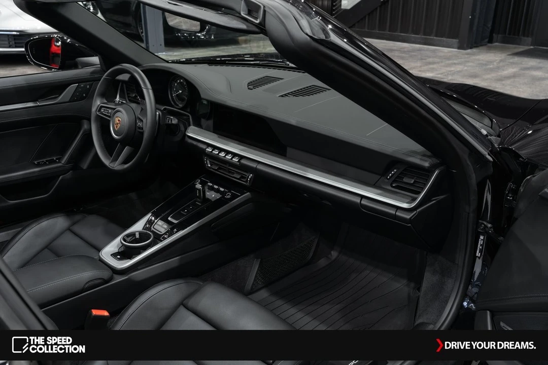 2024 Porsche 992 Targa 4 & 4S - Image 21 of 21
