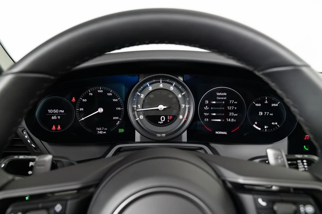 2024 Porsche 992 Targa 4 & 4S - Image 20 of 31