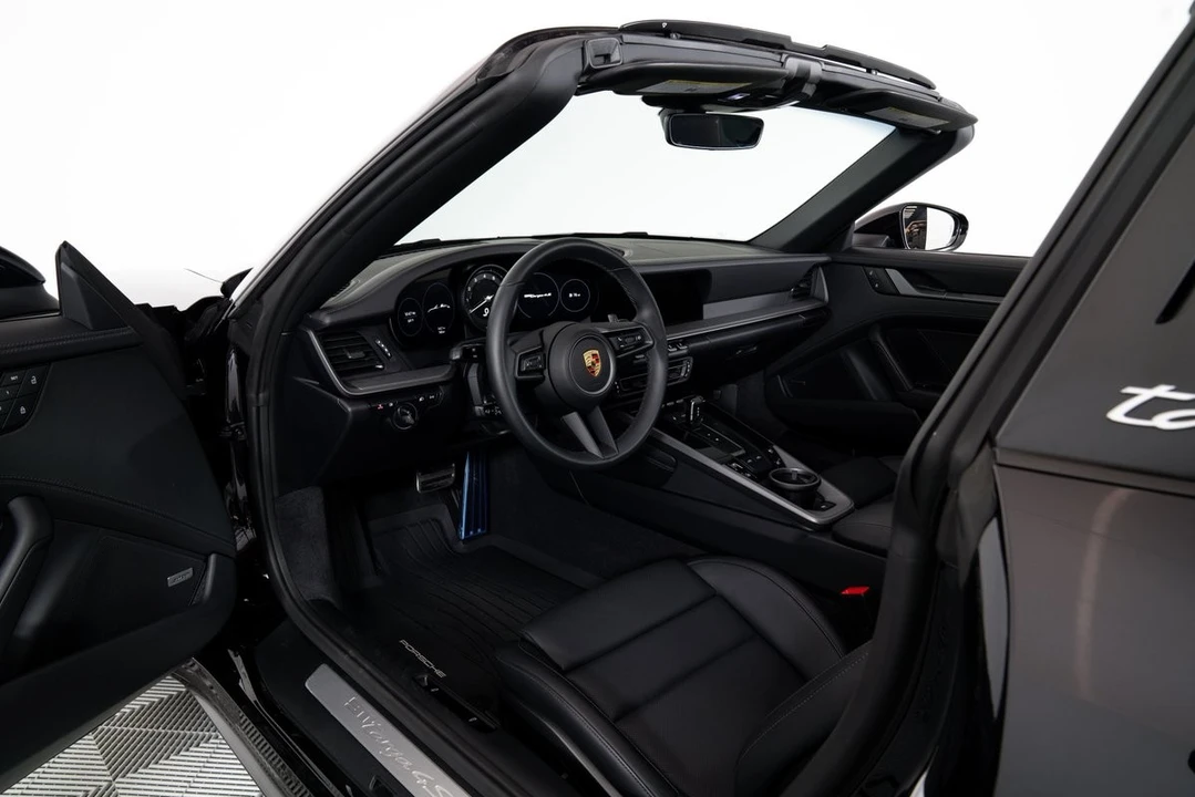 2024 Porsche 992 Targa 4 & 4S - Image 4 of 21