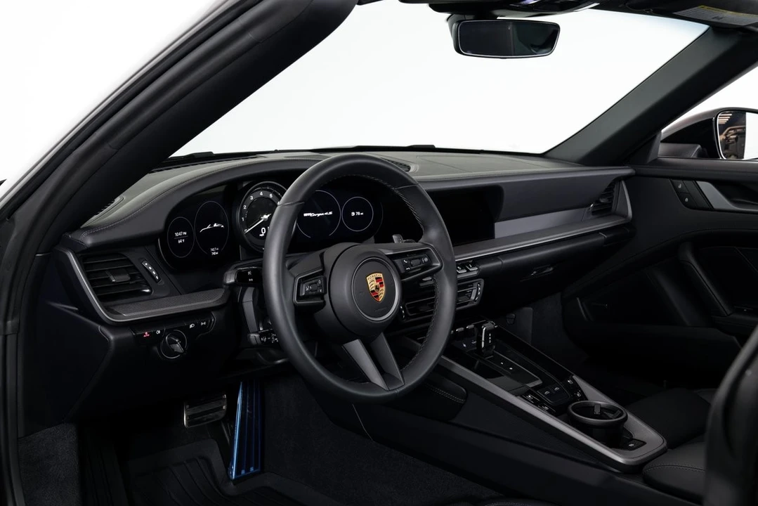 2024 Porsche 992 Targa 4 & 4S - Image 15 of 21