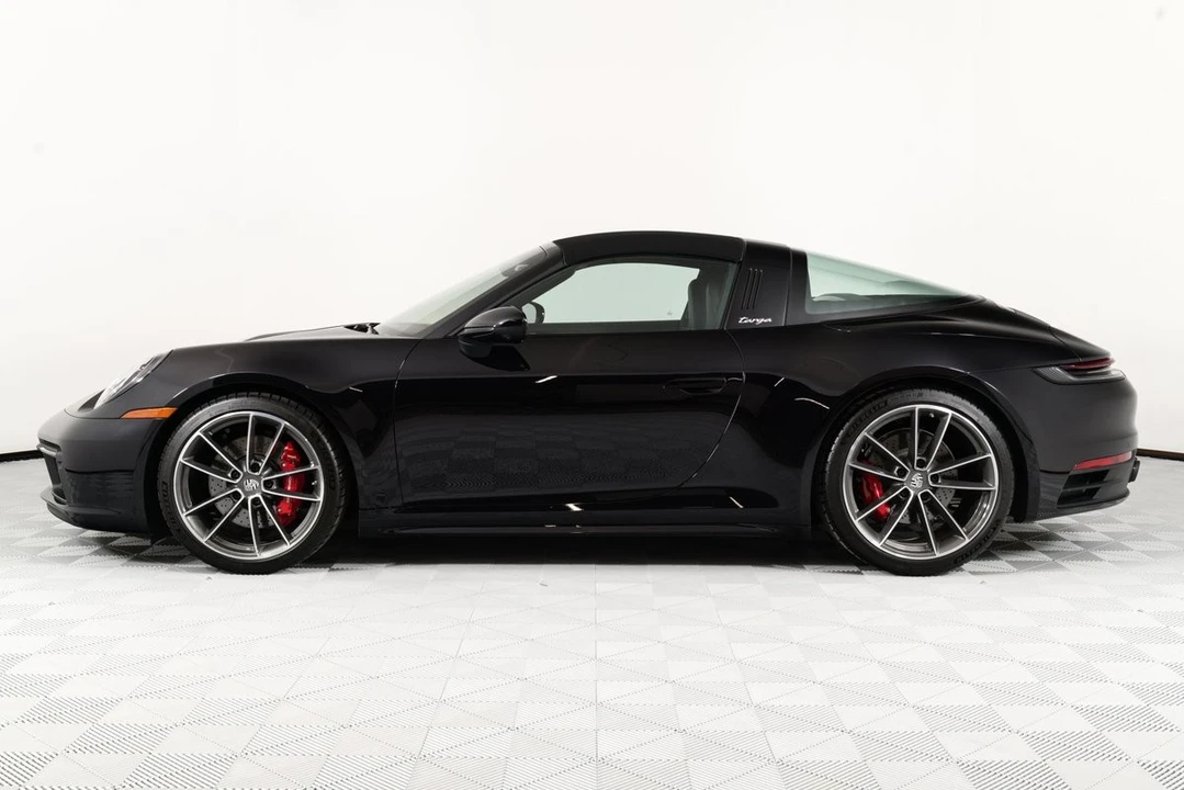 2024 Porsche 992 Targa 4 & 4S - Image 4 of 21