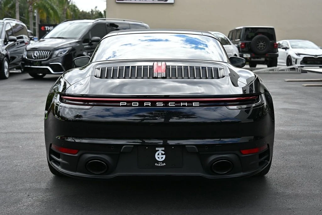 2024 Porsche 992 Targa 4 & 4S - Image 7 of 12