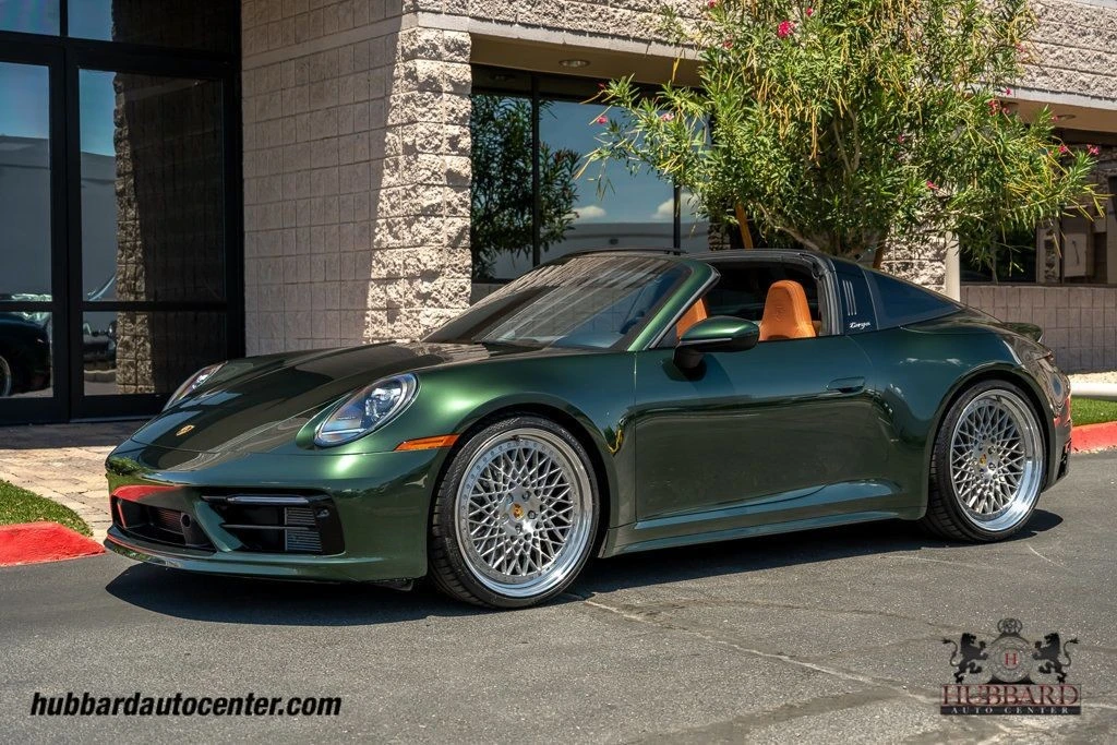 2024 Porsche 992 Targa 4 & 4S - Image 4 of 12