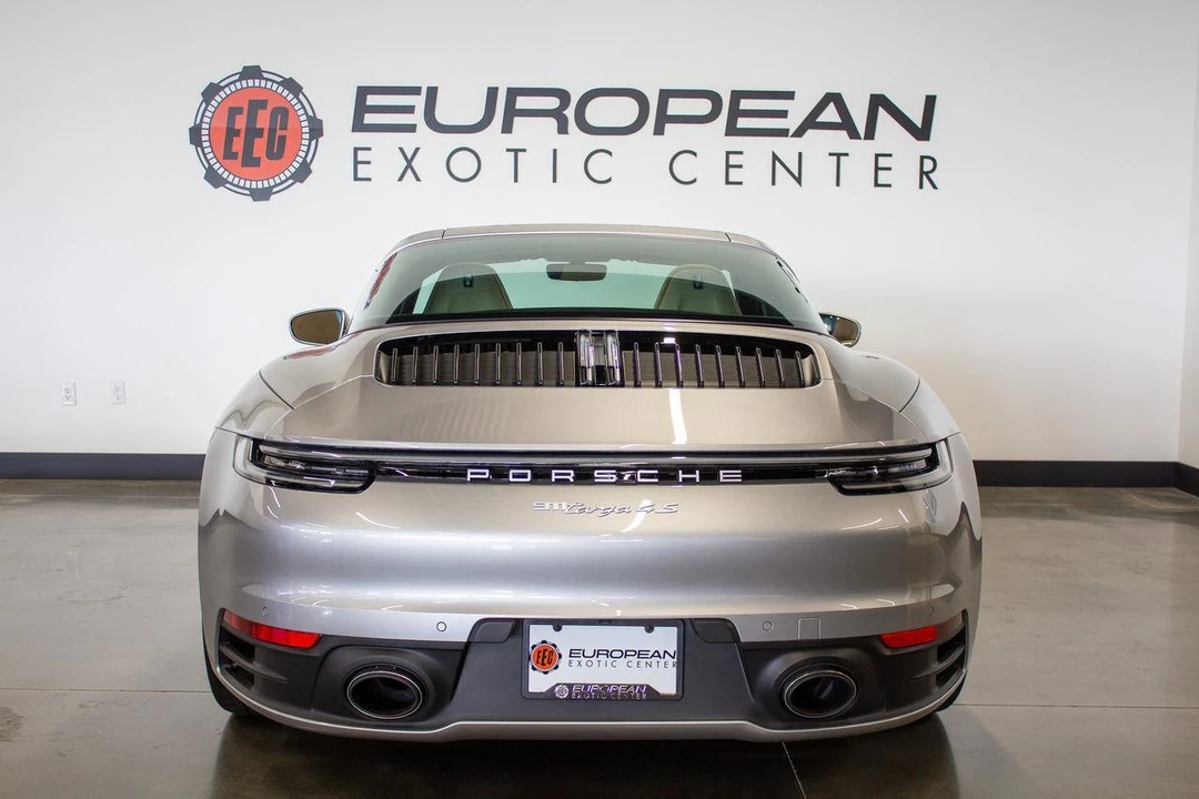 2024 Porsche 992 Targa 4 & 4S - Image 16 of 31