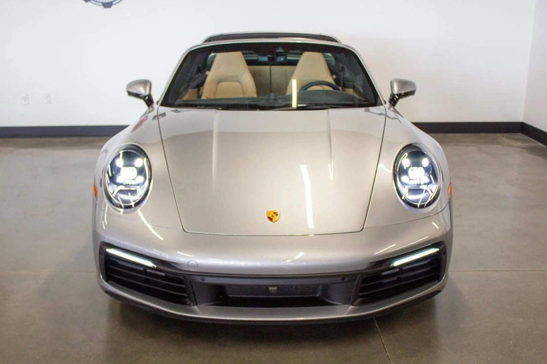 2024 Porsche 992 Targa 4 & 4S - Image 25 of 31