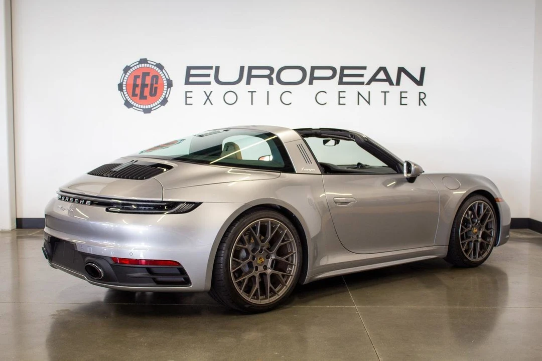 2024 Porsche 992 Targa 4 & 4S - Image 5 of 31