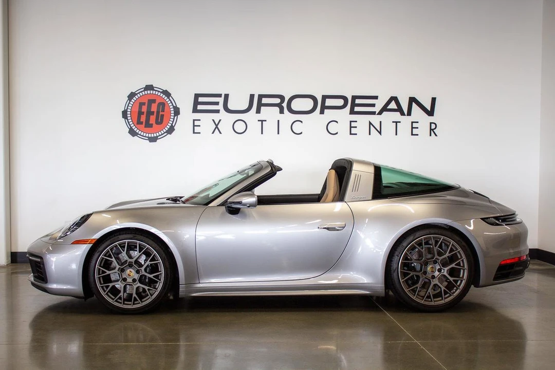 2024 Porsche 992 Targa 4 & 4S - Image 19 of 31