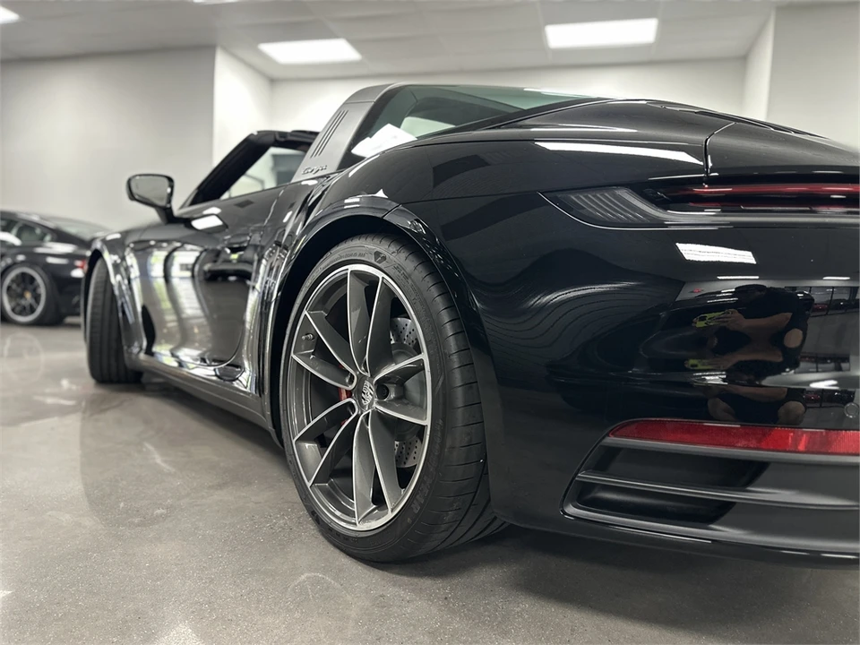 2024 Porsche 992 Targa 4 & 4S - Image 19 of 31