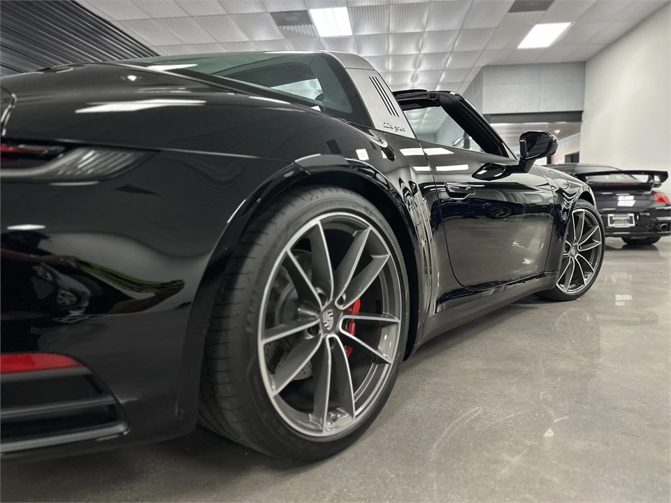 2024 Porsche 992 Targa 4 & 4S - Image 22 of 31