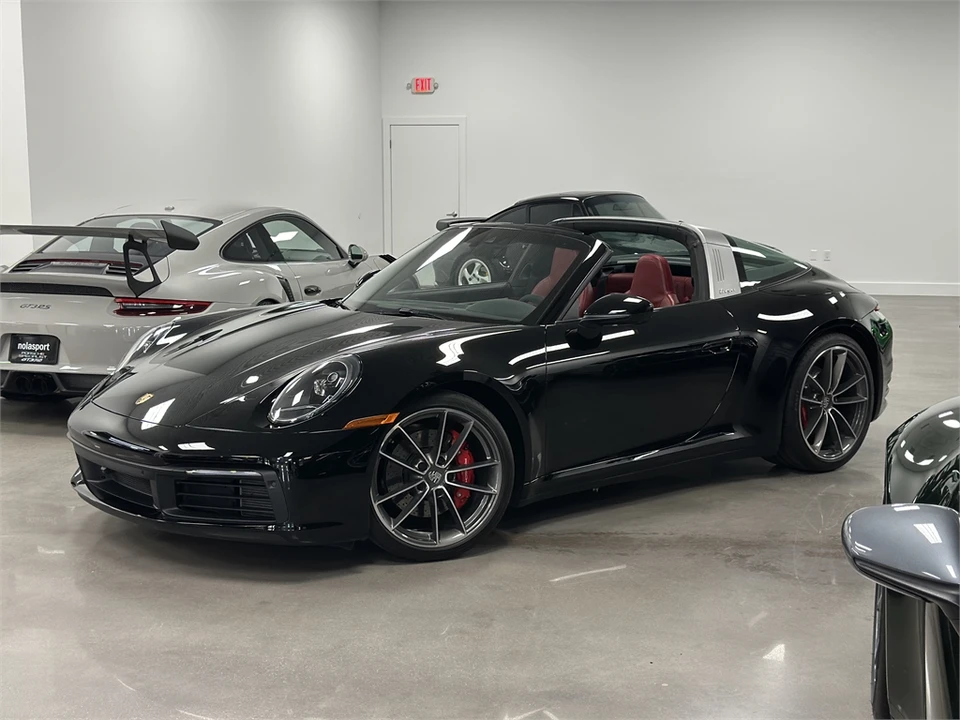 2024 Porsche 992 Targa 4 & 4S - Image 3 of 31