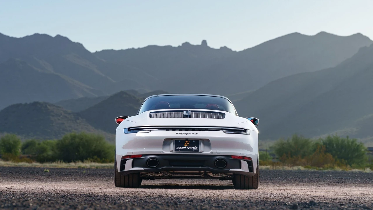 2024 Porsche 992 Targa 4 & 4S - Image 4 of 13