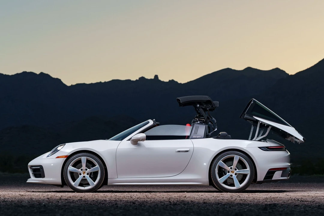 2024 Porsche 992 Targa 4 & 4S - Image 2 of 13