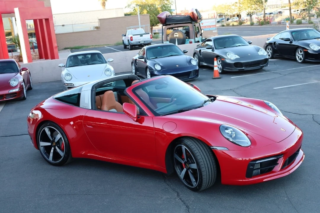 2024 Porsche 992 Targa 4 & 4S - Image 12 of 12