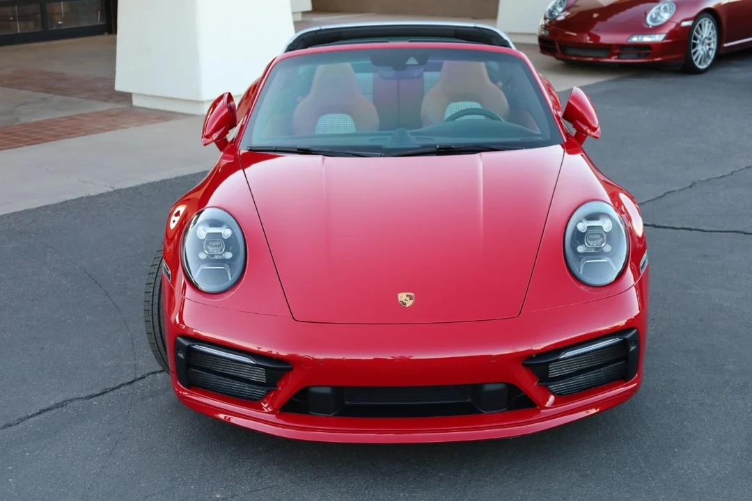 2024 Porsche 992 Targa 4 & 4S - Image 9 of 12