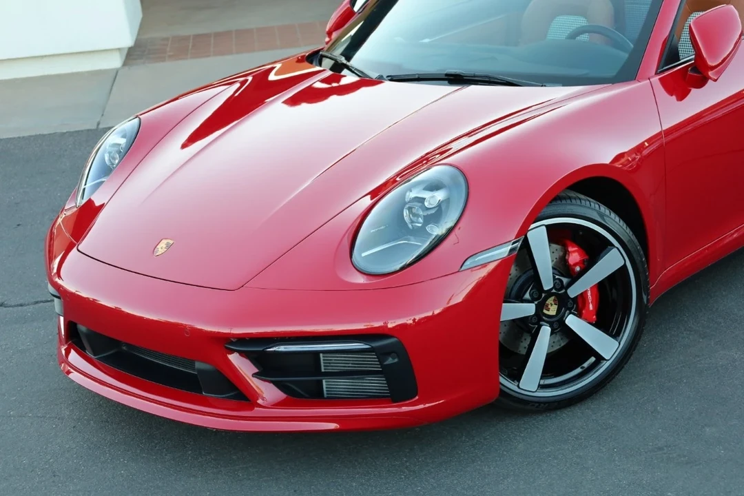2024 Porsche 992 Targa 4 & 4S - Image 7 of 12