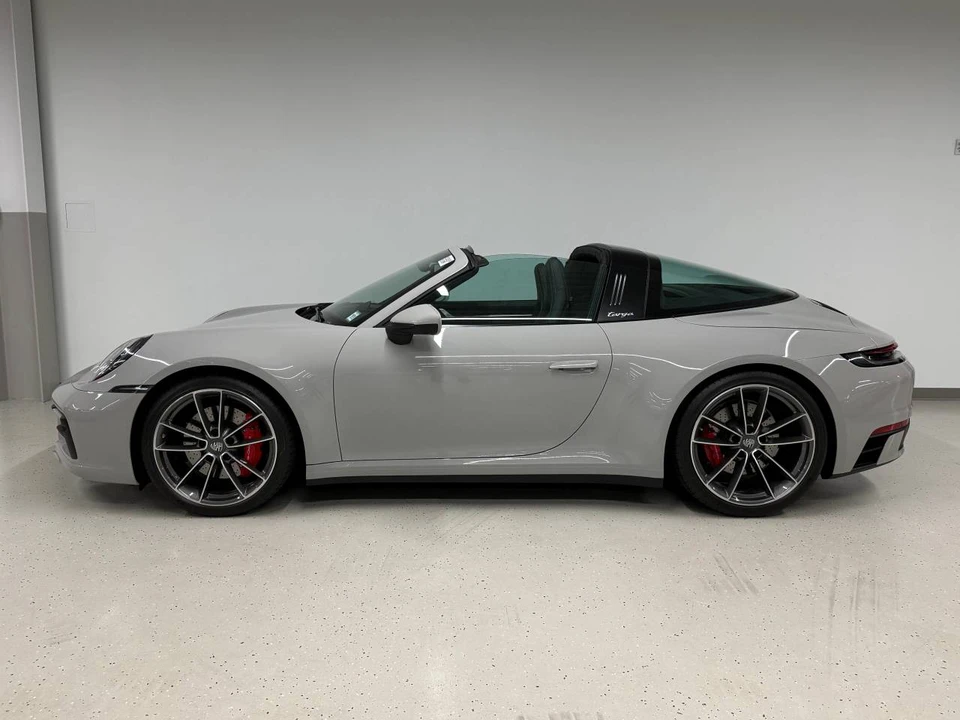 2024 Porsche 992 Targa 4 & 4S - Image 2 of 4