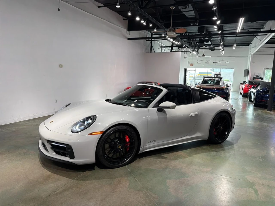 2024 Porsche 992 Targa 4 GTS - Image 16 of 31