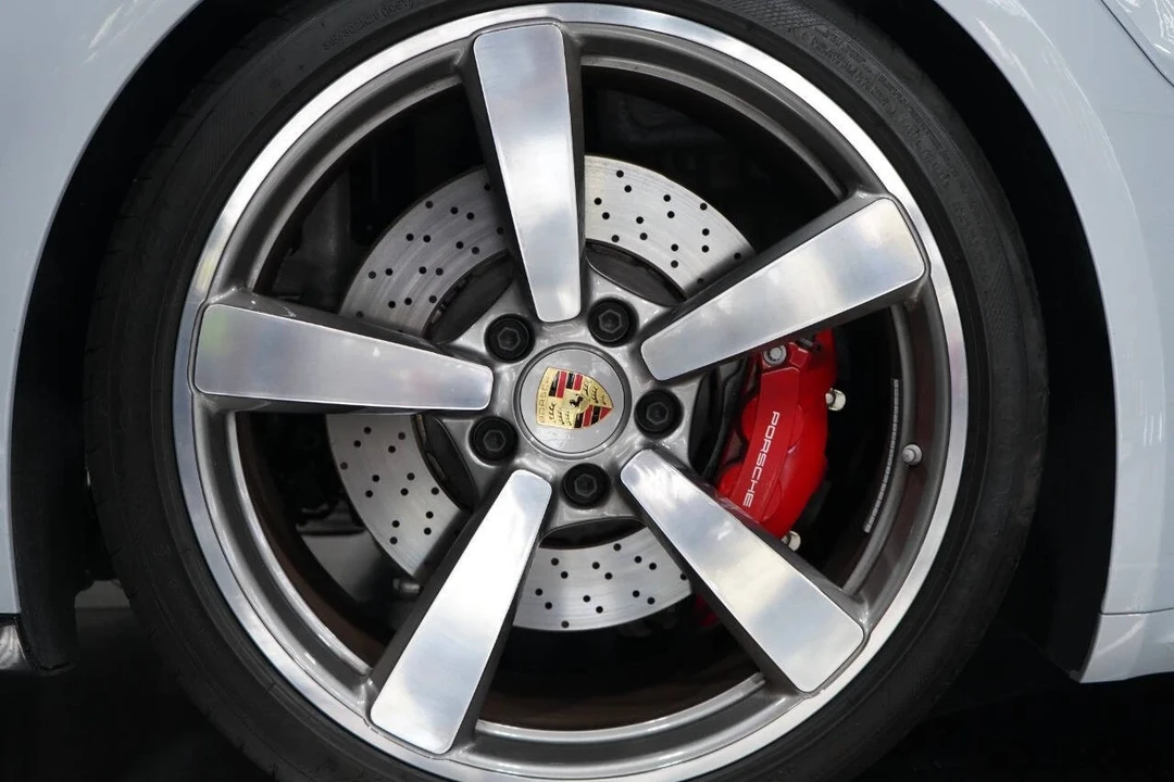 2024 Porsche 992 Turbo - Image 16 of 21