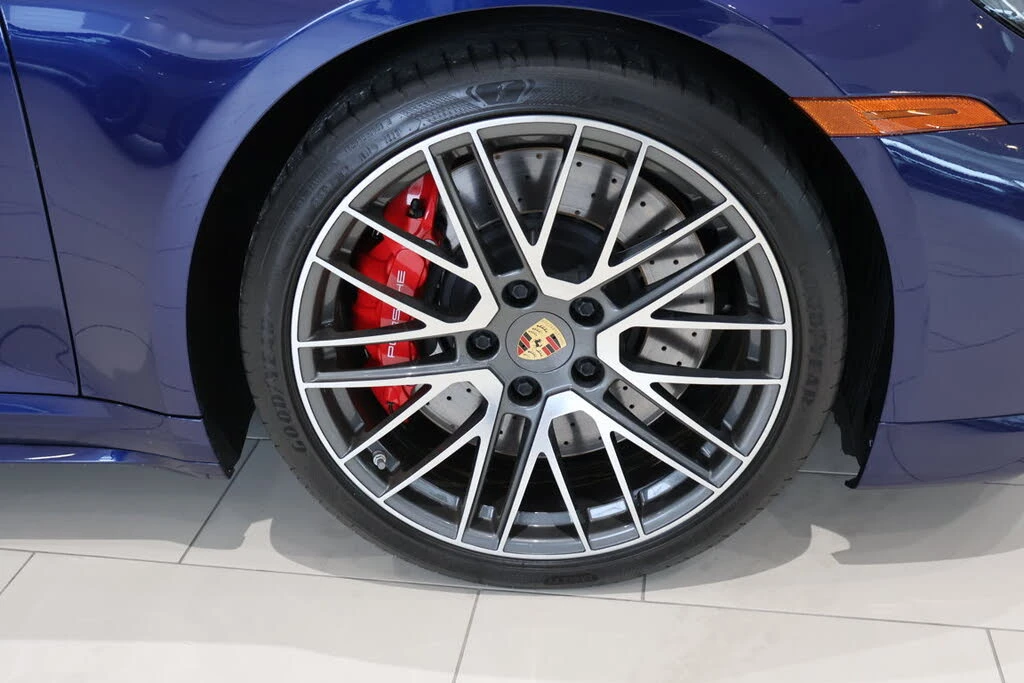 2024 Porsche 992 Turbo - Image 13 of 28