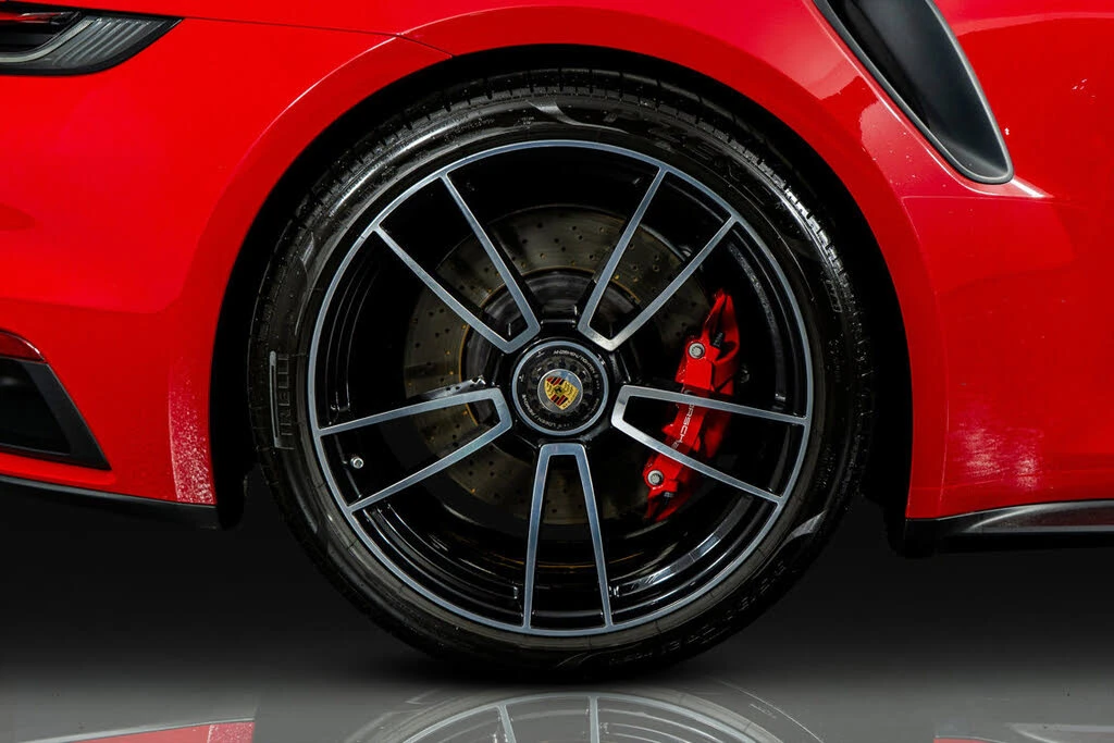 2024 Porsche 992 Turbo - Image 10 of 31