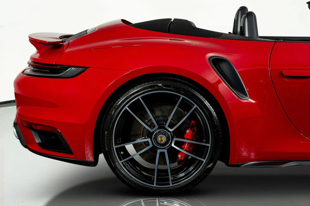2024 Porsche 992 Turbo - Image 9 of 31