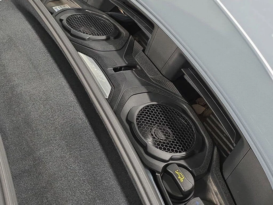 2024 Porsche 992 Turbo - Image 30 of 31