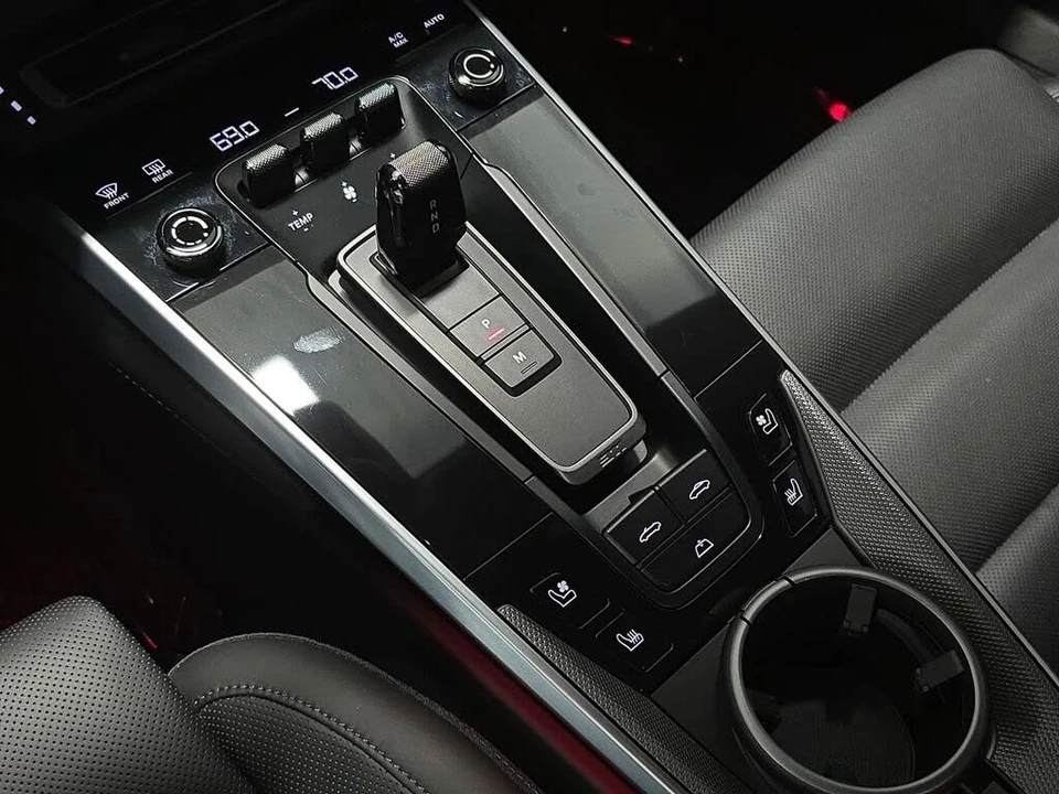2024 Porsche 992 Turbo - Image 20 of 31
