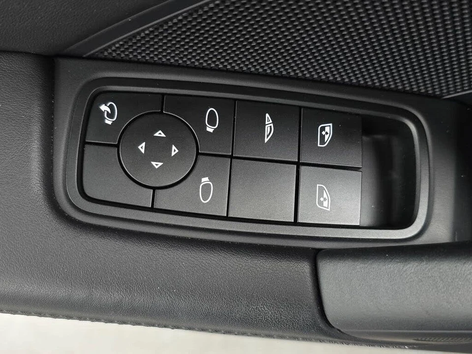 2024 Porsche 992 Turbo - Image 24 of 31