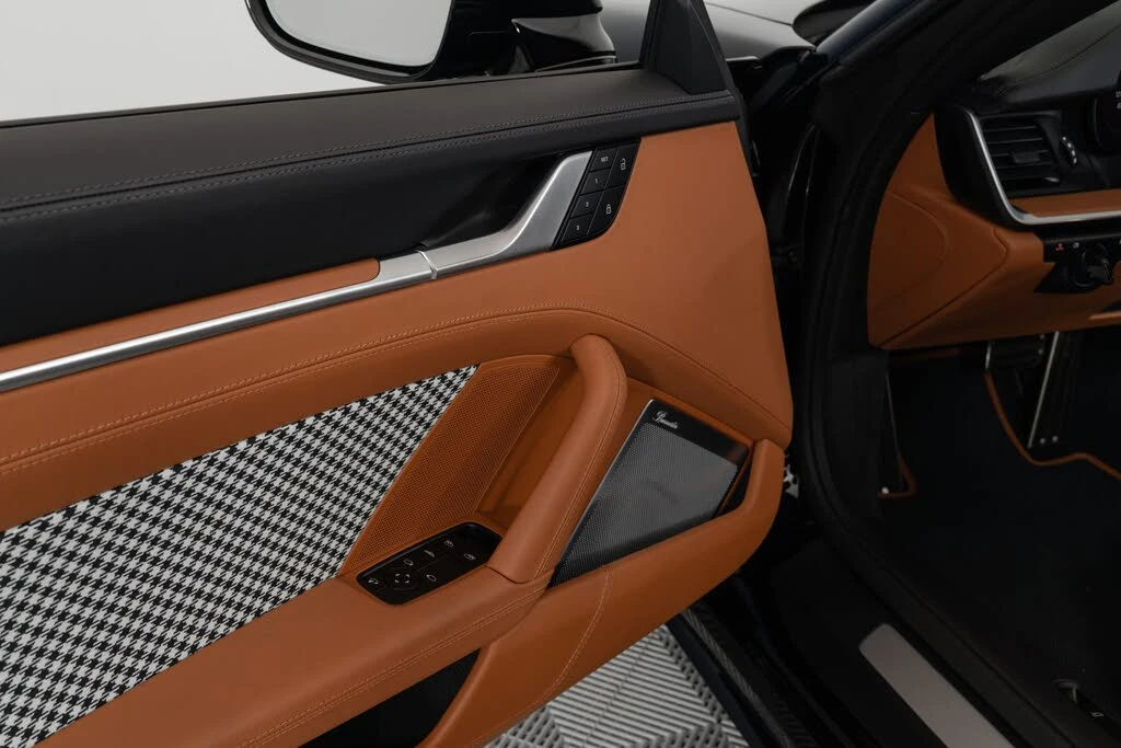 2024 Porsche 992 Turbo - Image 23 of 31