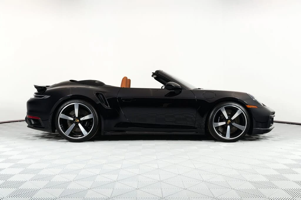 2024 Porsche 992 Turbo - Image 17 of 31