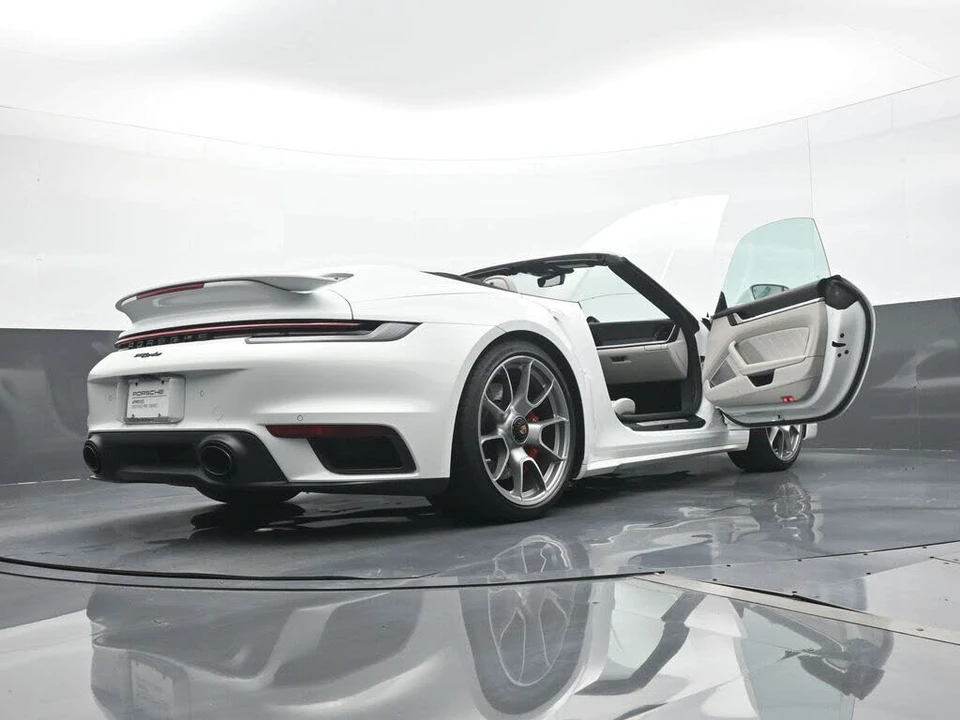 2024 Porsche 992 Turbo - Image 23 of 30