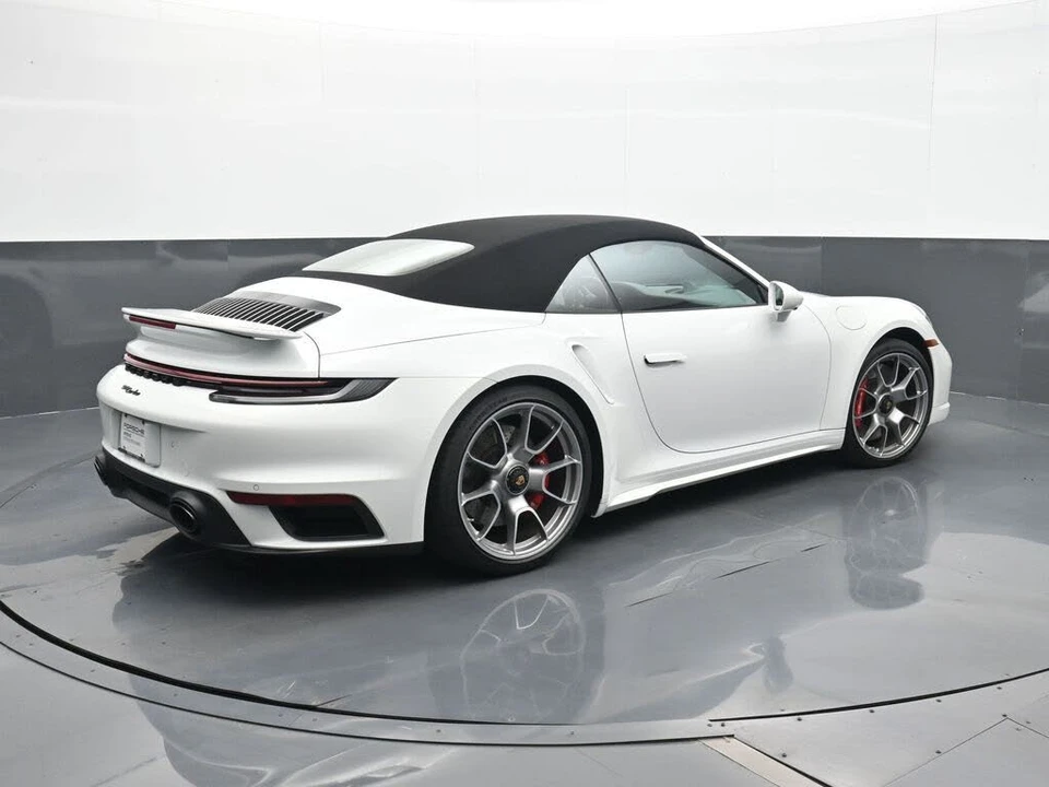 2024 Porsche 992 Turbo - Image 19 of 30