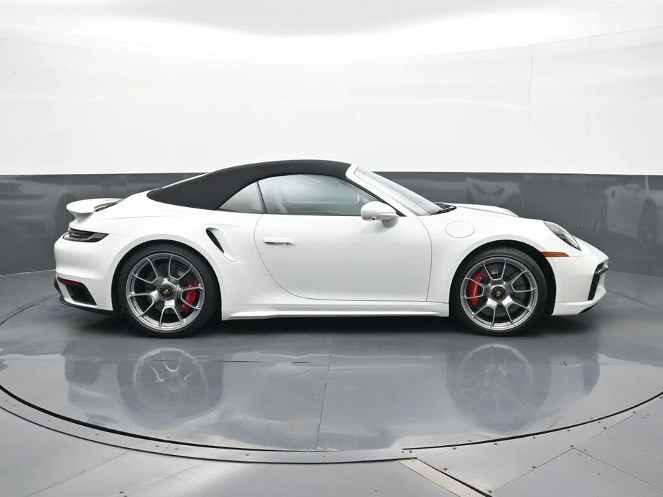 2024 Porsche 992 Turbo - Image 20 of 30