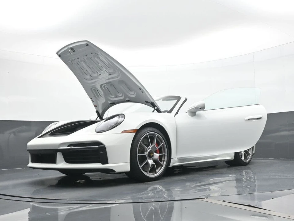 2024 Porsche 992 Turbo - Image 27 of 30