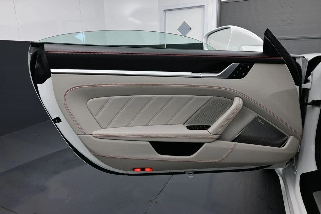 2024 Porsche 992 Turbo - Image 7 of 30
