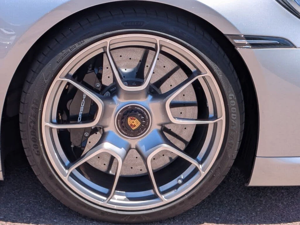 2024 Porsche 992 Turbo - Image 10 of 30
