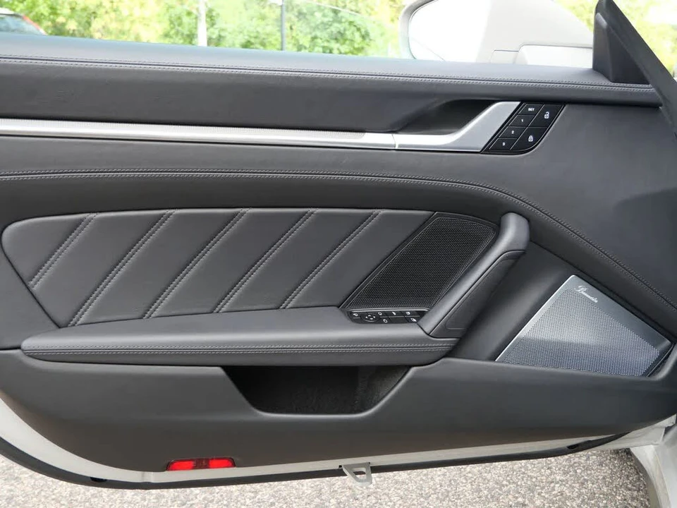 2024 Porsche 992 Turbo - Image 9 of 28